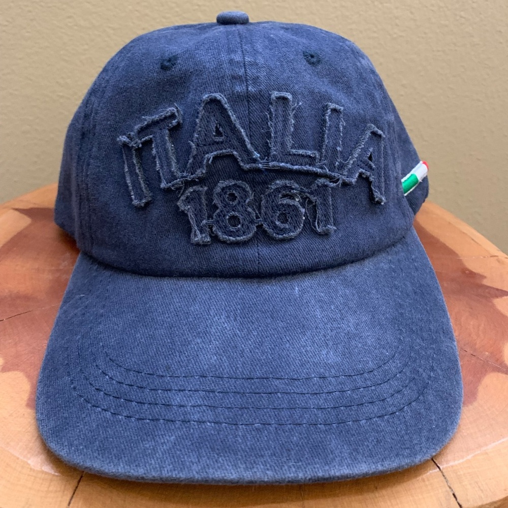 Italia 1861 Hat One Size Embroidered Distressed Purchased New In Italy